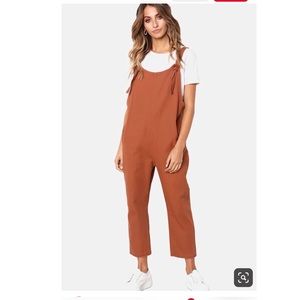 Cropped jumper over-all style